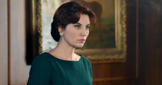 Copertina di “Teatro o cinema? Fortuna che ci sono le soap opera”