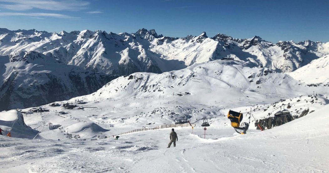 Sciatore 18enne muore sullo Zoncolan prima della gara di SuperG: caduto nel riscaldamento, volo di 70 metri