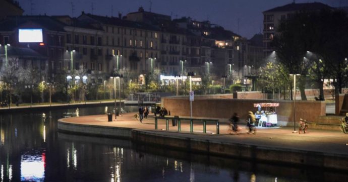Milano, recuperato il cadavere di un uomo nelle acque del Naviglio: inutile ogni tentativo di soccorso