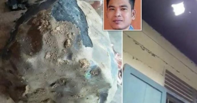 Un meteorite si schianta sulla sua casa e lui diventa milionario