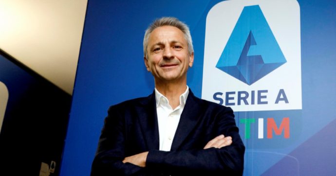 Copertina di Arrivano i fondi, la Serie A prova a far cassa