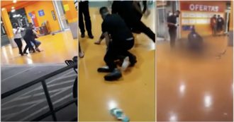 Copertina di Brasile, nero picchiato a morte in un supermercato: il video del pestaggio che ha scatenato proteste a Porto Alegre