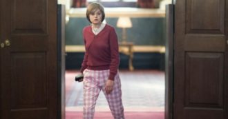 Copertina di The Crown, il valore assoluto della quarta stagione (la più rischiosa)