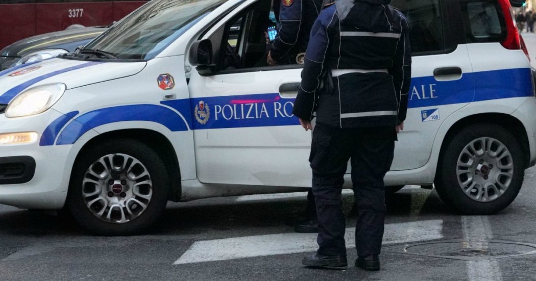 Roma, auto travolge i tavolini di un locale a Trastevere: ferita una bambina di cinque anni