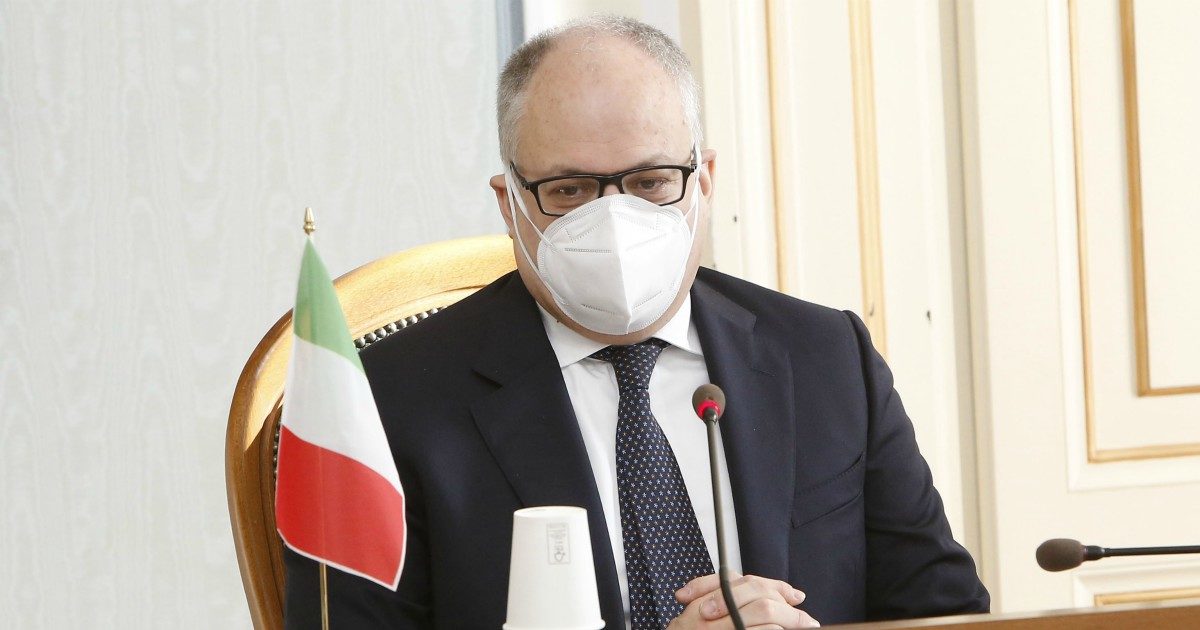 Approvato il decreto Ristori quater: le misure, dai bonus per i precari al rinvio delle tasse. Nasce fondo per “esonero da ripresa dei versamenti”