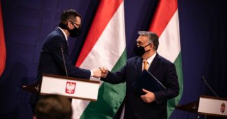 Copertina di Recovery fund, Budapest e Varsavia isolate: gli altri Paesi del gruppo di Visegrad non sostengono le richieste sullo stato di diritto