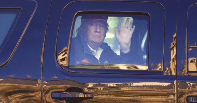 Copertina di Il fantasma di Trump (e anche di Obama) sull’auto di Biden