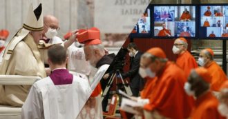 Copertina di “Se vi sentite delle eminenze, siete fuori strada”: le parole di Papa Francesco ai 13 nuovi cardinali nominati dal concistoro