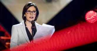 Copertina di Bianca Berlinguer: “È solo Di Mare a stoppare Corona. Ma l’unica offesa sono io e l’ho già scusato”