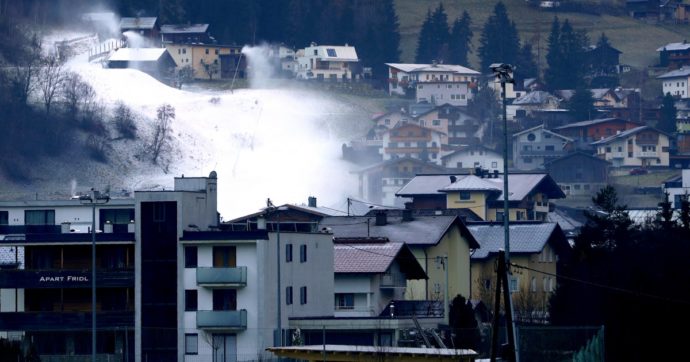 Sci a Natale, mentre le Regioni alpine premono sul governo in Austria si spacca il fronte per l’apertura: “I numeri non ce lo consentono”