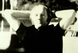 Copertina di Bernhard e il senso della giustizia: il rancore per Austria e nazismo arriva in teatro