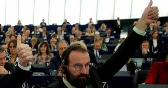 József Szájer e l’orgia gay non sono il problema: la questione è l’ipocrisia del governo ungherese