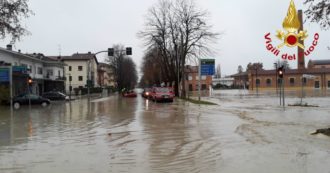 Copertina di Maltempo, mezza Italia in allerta rossa: esondazioni in Veneto e in Emilia Romagna. Interrotta la linea del Brennero, chiuso il valico