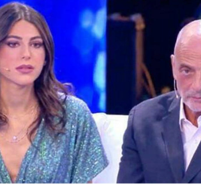 Marialaura De Vitis rompe il silenzio sulla rottura con Paolo Brosio: “Se lo avessi sfruttato per denaro ora non vivrei in questa topaia”