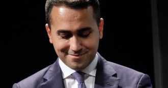 Copertina di Luigi Di Maio “ci ricasca”: “Qualora Renzi staccava la fiducia…”. La frase fa il giro dei social ma lo staff replica