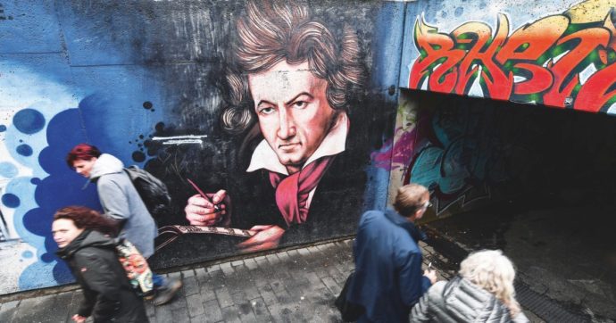 Copertina di Maldestro e strampalato: Beethoven visto dagli amici