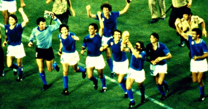 Addio a Paolo Rossi, “se n’è andata una parte di noi”: la commozione dei campioni dell’82