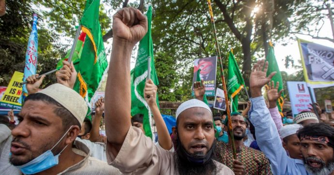 “Con la legge sulla laicità. Macron crea nuovi conflitti”