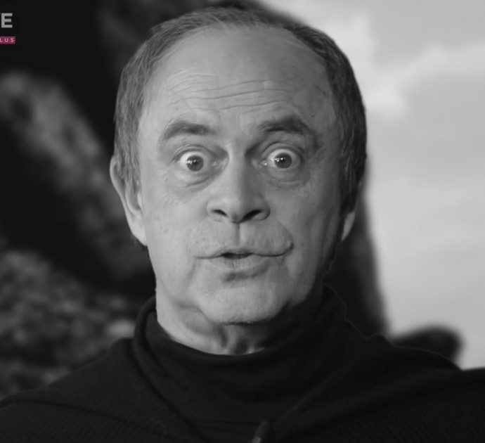 Crozza-Crisanti come la morte de “Il settimo sigillo” di Bergman: “Mi chiami Crisantemi, nell’ambiente tutti mi chiamano così…”