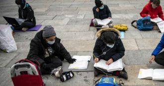 Copertina di Genitori degli studenti dell’Emilia Romagna: “Abbonamenti ai mezzi pubblici inutilizzati per mesi, opportuno un rimborso parziale”