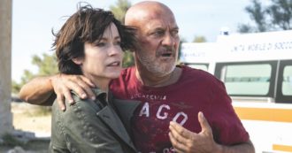 Copertina di “Bisio è un grande sul set. Ma Abatantuono e Rubini sono stati una vera scuola”