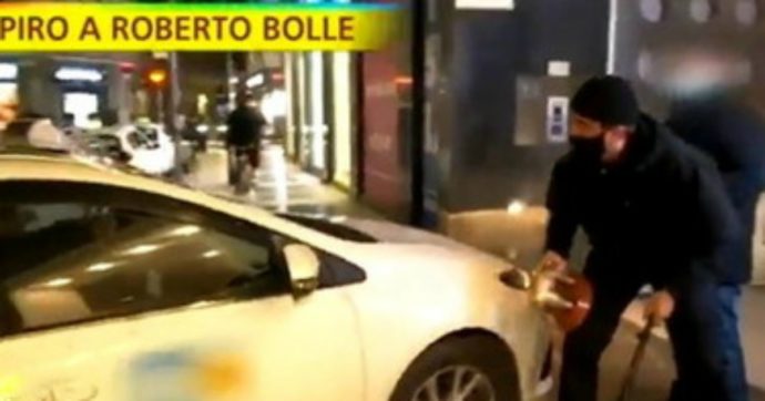 Valerio Staffelli vs Roberto Bolle, il ballerino: “Nessuna omissione di soccorso”. Ma Striscia: “Lui ha visto il taxi schiacciare il piede”