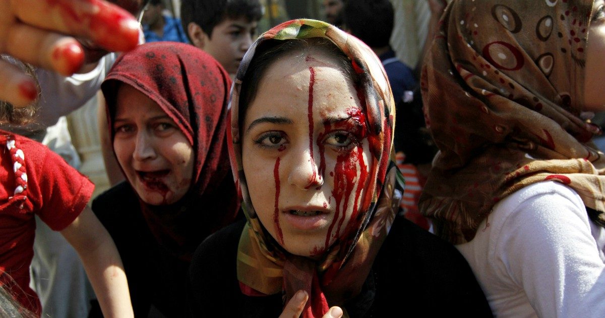 Dieci anni dalle ‘Primavere Arabe’ – Siria, la rivoluzione fallita. Assad al potere, terrorismo e crisi umanitaria: l’eredità di una guerra mai finita