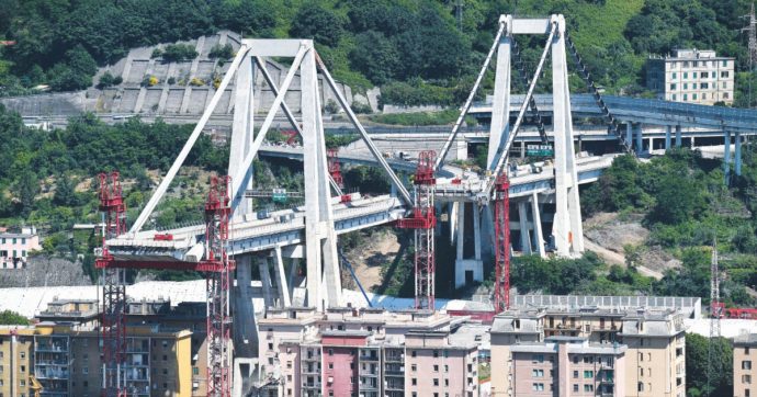 Report falsi e omessi lavori, nuova accusa ai vertici di Aspi sul Morandi: crollo doloso