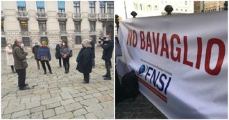 Copertina di Veneto, “se critichi la gestione della pandemia rischi la querela”. Giornalisti in piazza a Venezia: “No al bavaglio sul Coronavirus”