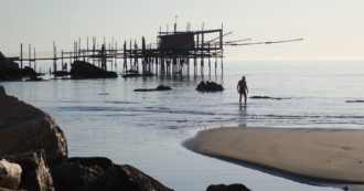 Copertina di Abruzzo, la costa verde dei trabocchi è a rischio