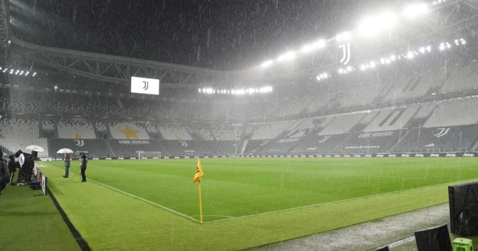Juventus-Napoli si deve giocare: ha vinto lo sport ma ha perso il sistema calcio