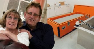 Copertina di Fa congelare la moglie morta di cancro: “Hanno rianimato vermi di milioni di anni fa, quindi perché lei non dovrebbe svegliarsi in futuro?”