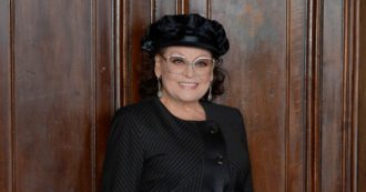 Copertina di “Totò mi baciò sul seno. Sordi era un vero galletto. Eduardo è il mio maestro”