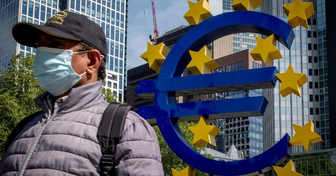 Copertina di Banche, la stretta europea che può schiantare i debitori