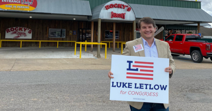 Covid, in Usa muore un deputato del Congresso: è il repubblicano Luke Letlow, 41 anni, eletto a novembre