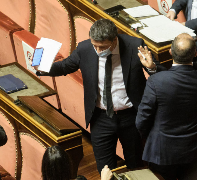 Approvata al Senato la legge di bilancio 2021. Renzi: “Governo come una bici, sta in piedi se si muove”. Oggi decreto con correzioni