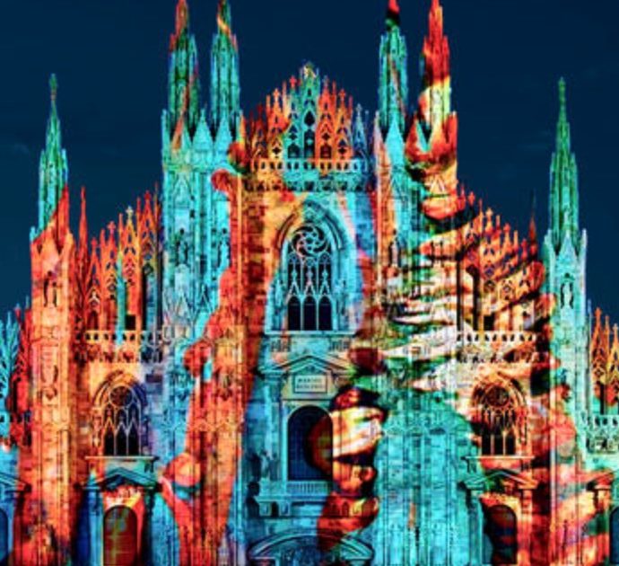 Capodanno, Milano si illumina di “Pensieri”: i messaggi dei cittadini proiettati sul Duomo. Ecco come funziona