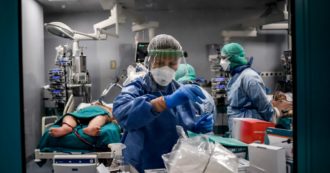 Tumore del seno: la ricostruzione mammaria è essenziale nella cura, ma la pandemia ha ridotto gli interventi