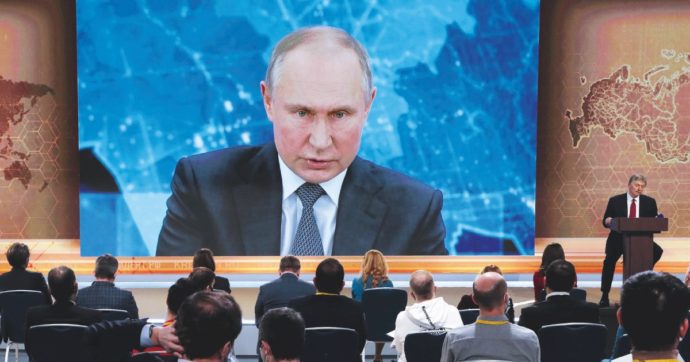Copertina di Mossa di Putin, basta poco e sei  un “agente straniero”