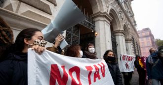 Copertina di No Tav, una terza attivista in carcere per i fatti del 2012