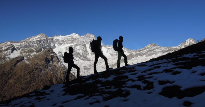 Sesso ad alta quota: escursionisti “beccati” dalle webcam a 2000 metri, la foto pubblicata in diretta