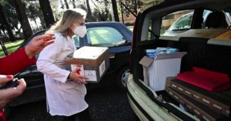Roma, partite le prime unità mobili per le vaccinazioni anti Covid a domicilio. Le prime dosi sono andate ad anziani delle Rsa