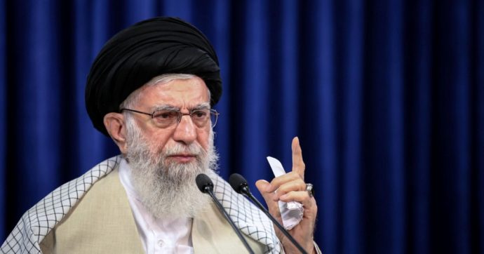 Uranio al 20%, Teheran vuole l’Atomica a tutti i costi