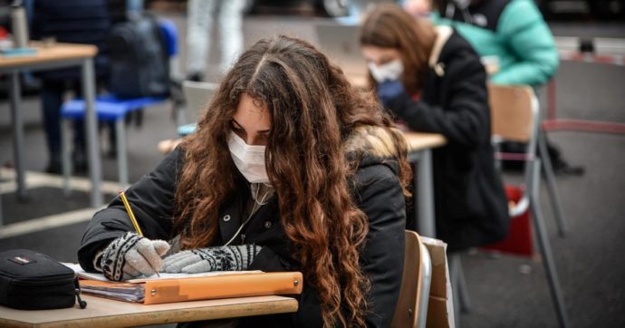 La rissa in Cdm: il Pd di traverso e la scuola riapre (forse) più tardi