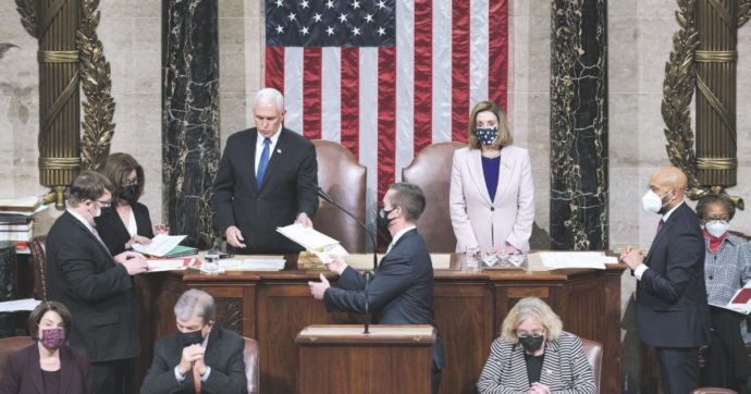 “Donald, sei fuori!”  La tentazione dem: attuare il 25° emendamento