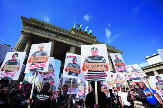 Copertina di L’assalto a Capitol Hill fa tremare il Bundestag. E il coronavirus non si ferma