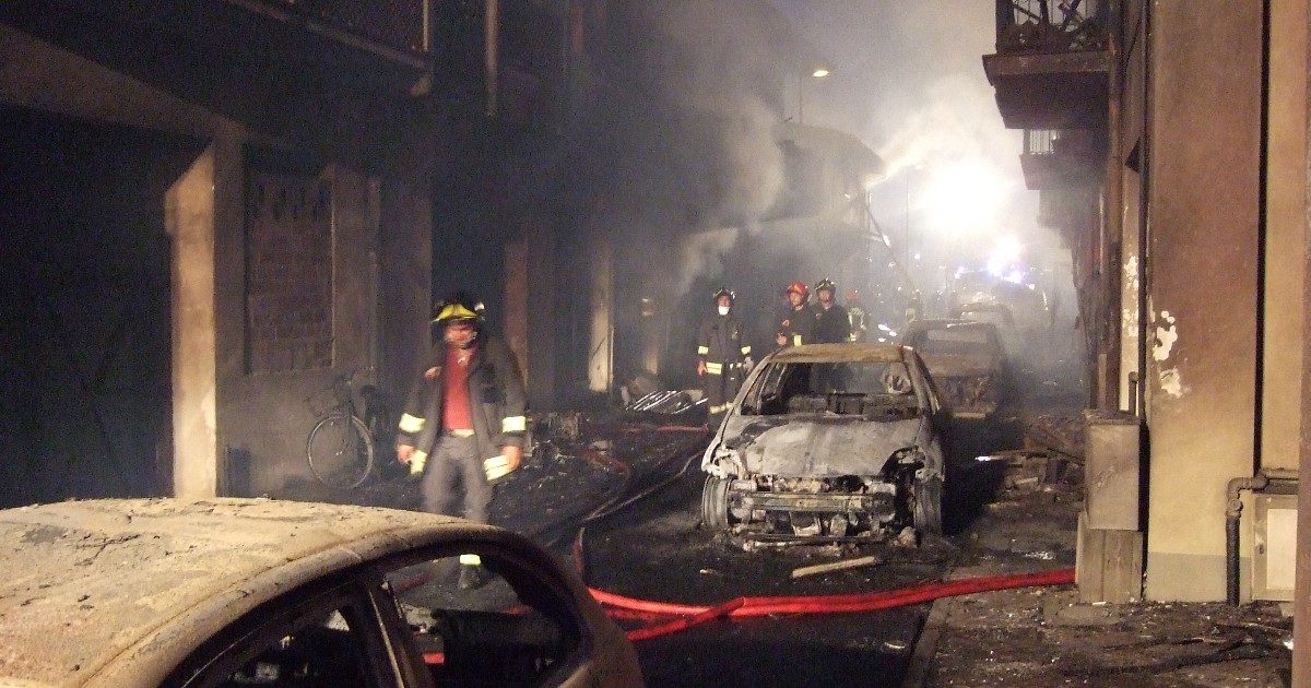 La strage di Viareggio senza colpevoli. In Cassazione prescritti gli omicidi colposi delle 32 vittime. Appello bis per tutti solo per il disastro