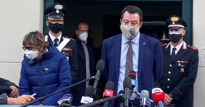 Open Arms, udienza per Salvini rinviata al 20 marzo. Ammesse le prove della difesa: c’è anche la deposizione di Toninelli a Catania