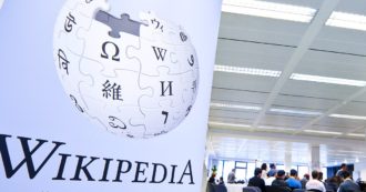 Copertina di Wikipedia compie 20 anni: “La pandemia? Creata una task force sui contenuti medici. E siamo stati una risorsa per la didattica online”