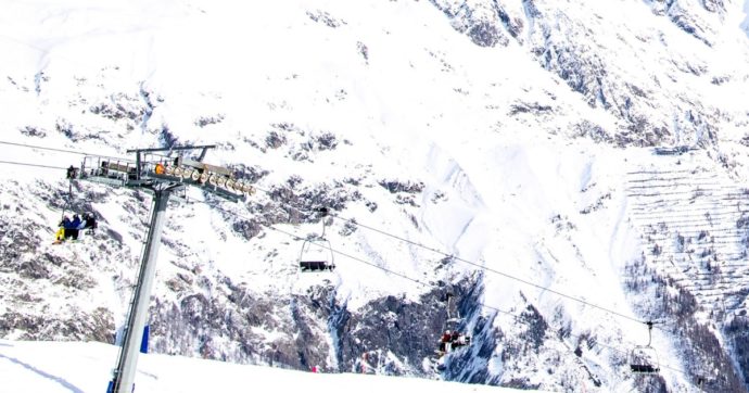 Piemonte, trovati morti i due sci alpinisti dispersi all’Alpe Devero, in alta Val d’Ossola. “Probabilmente uccisi da una valanga”